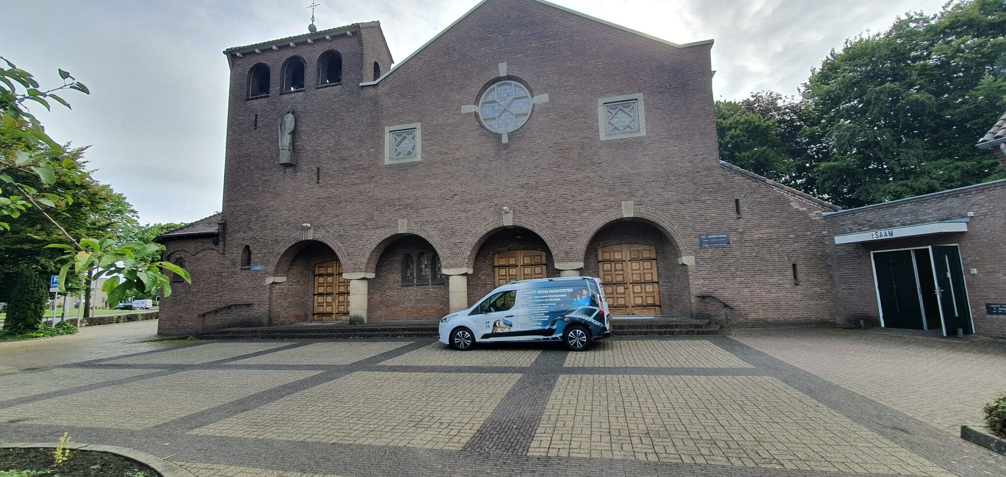 FilMart Media Faciliteiten in Tubbergen | Uitvaartonderneming | Uw gids voor uitvaarten