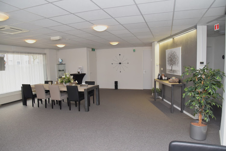 A-Z Uitvaart in Amstenrade | Uitvaartbegeleider | Vind de beste uitvaartondernemer