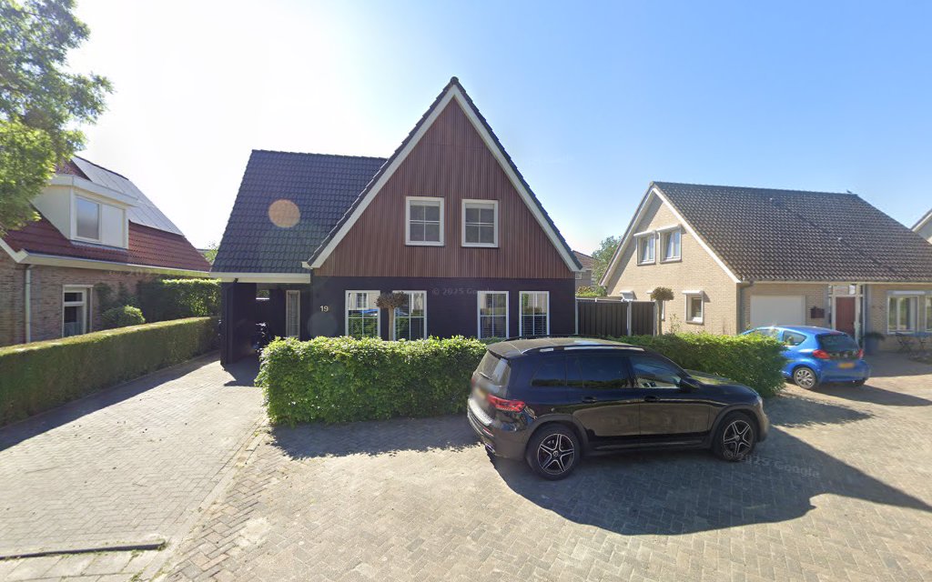 Alexandra Markusse Holding B.V. in Wemeldinge | Bloemist | Transparante tarieven