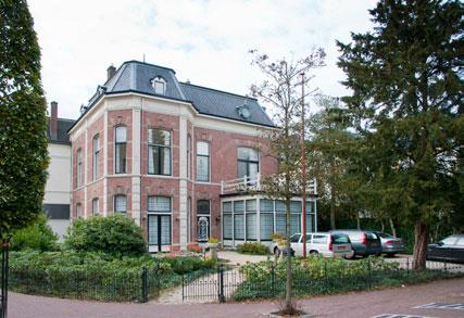 Alfine Uitvaarten in Driebergen-Rijsenburg | Afscheidsbegeleider | Keuzehulp uitvaartzorg