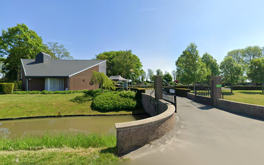 Algemene Begraafplaats Zuid-Beijerland | Uitvaartbegeleider | Vergelijk tarieven