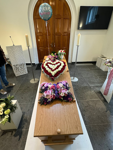 Amstel Uitvaarten in Amsterdam | Uitvaartbegeleider | Onafhankelijk vergelijker