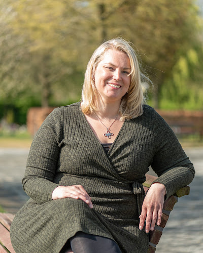 Anne Bosman Uitvaartbegeleiding in Alkmaar | Uitvaartverzorger | Vergelijk en bespaar