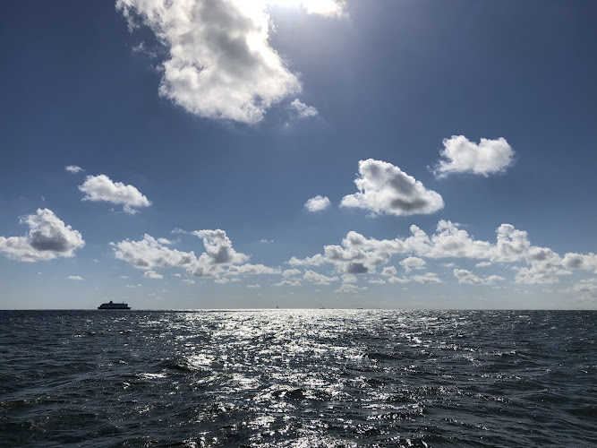 Aqua-Omega in Vrouwenpolder | Uitvaartonderneming | Uw gids voor uitvaarten