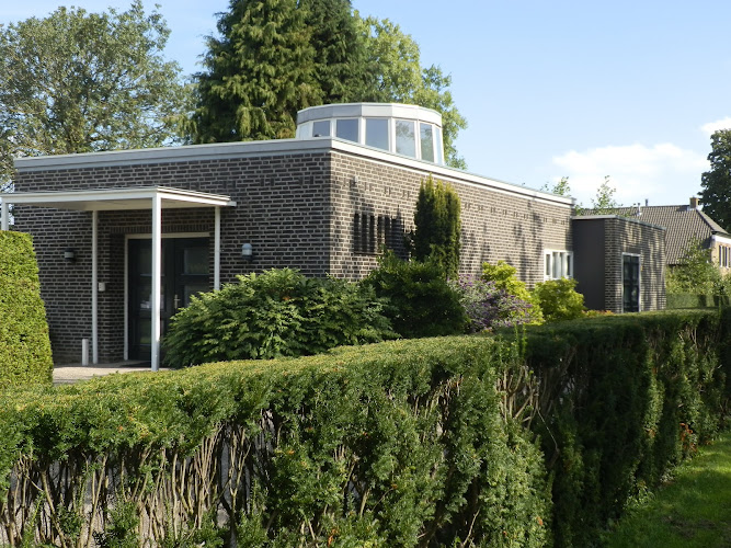 Aula Mijnsheerenland | Uitvaartbegeleider | Eerlijke vergelijking