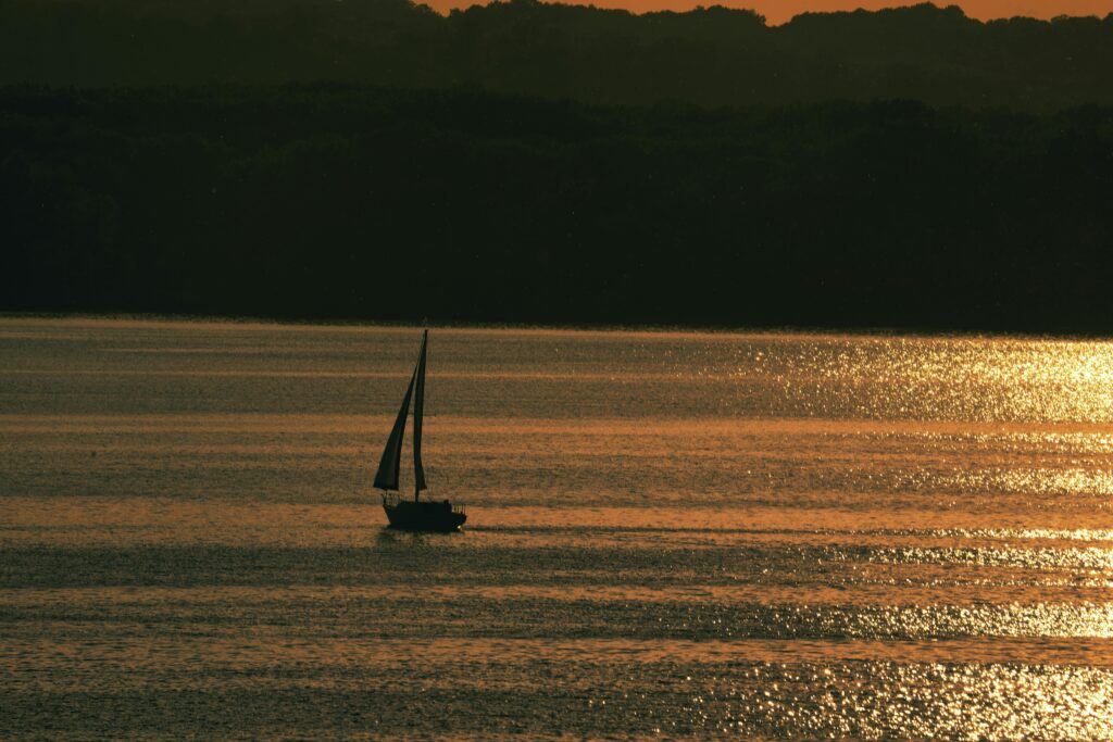 Avonduitvaart: Afscheid nemen in de schemering of avonduren