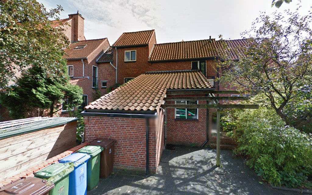 Baaike Brand Begeleider bij Afscheid en Verlies in Woerden | Uitvaartonderneming | Uw zorggids in de regio