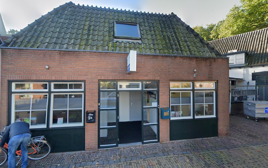 Bader Uitvaartzorg in Houten | Uitvaartbegeleider | Bespaar door transparantie