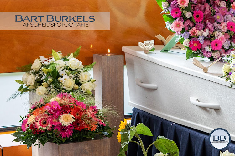 Bart Burkels Afscheidsfotografie in Uitgeest | Uitvaartzorg | Wij helpen u kiezen