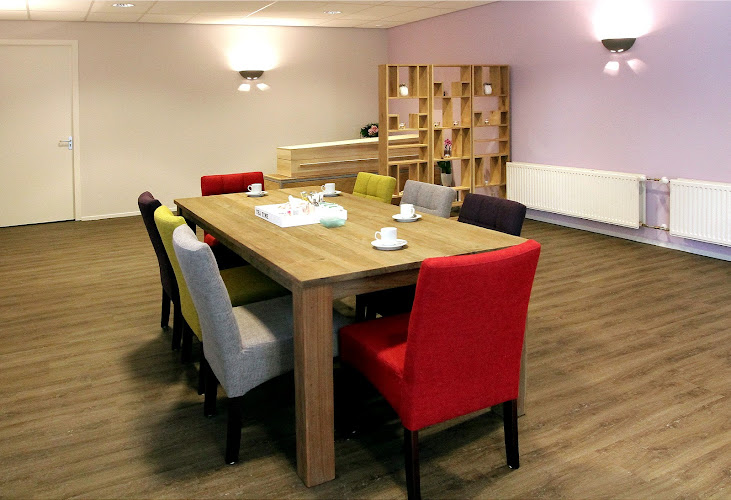 Beenakkers Uitvaartbegeleiding in Oosterhout | Uitvaartbegeleider | Vergelijk eerlijk