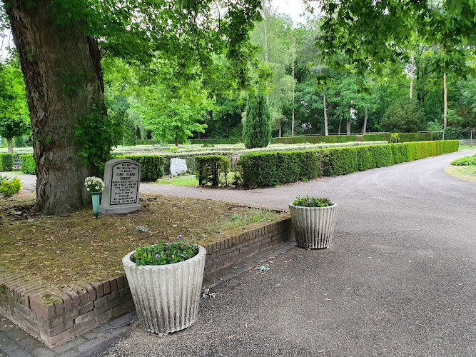 Begraafplaats Drostenkamp in Neede | Begraafplaats | Transparante dienstverlening