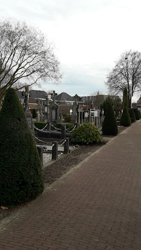 Begraafplaats in Horst | Uitvaartbegeleider | Eerlijk en transparant