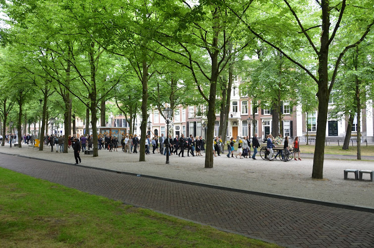 Betrokken Uitvaarten Den Haag | Uitvaartverzorger | Vergelijk diensten en tarieven