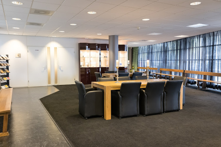 Bijnen Uitvaartverzorg - Bijnen Uitvaartcentrum in Tilburg | Uitvaartverzorger | Vind de juiste uitvaartondernemer