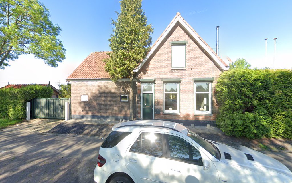 Butler uitvaartverzorging in 's-Gravenpolder | Uitvaartbegeleider | Uw zorggids in de regio