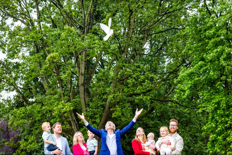 BySense Photography in Utrecht | Uitvaartbegeleider | Eerlijke vergelijking