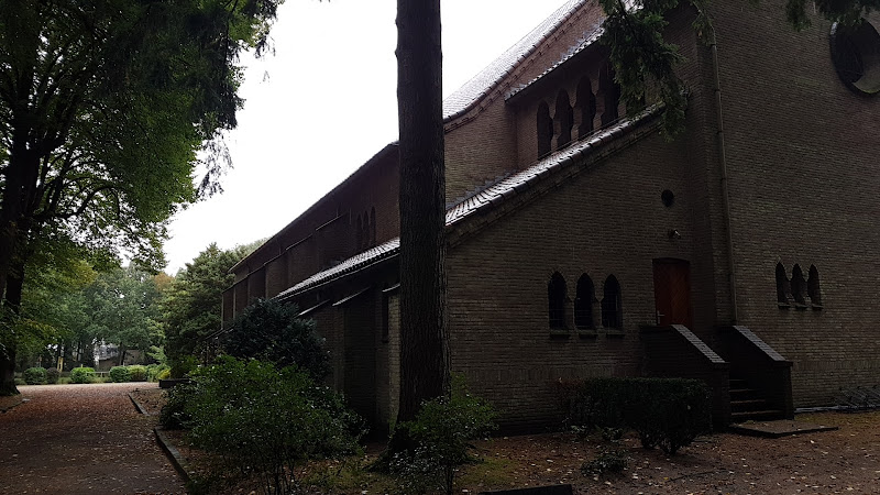 Carolus Borromeus Church in Soesterberg | Uitvaartzorg | Vergelijk aanbieders in de regio
