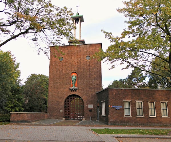 Cemetery and Crematorium St. Lawrence in Rotterdam | Uitvaartzorg | Vergelijk tarieven