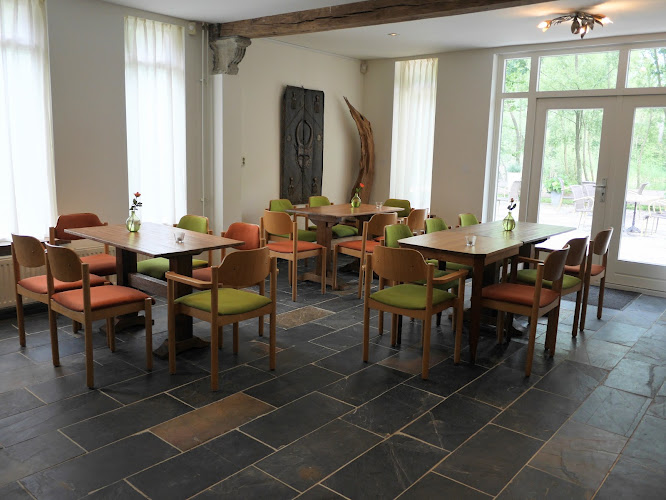 Ceremoniehuis in Druten | Uitvaartverzorger | Uw zorggids in de regio