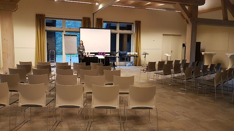 Conference Center Drakenburg in Baarn | Uitvaartzorg | Eerlijk en transparant
