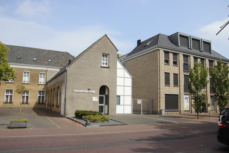 Coppens Uitvaartverzorging in Wouw | Uitvaartbegeleider | Wij helpen u kiezen