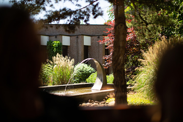 Crematorium Jonkerbos in Nijmegen | Uitvaartcentrum | Transparant en eerlijk