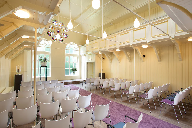 De Laatste Eer - Uitvaartverzorging in Steenwijk | Uitvaartzorg | Bespaar door transparantie