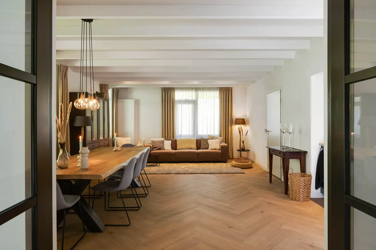 De Lange & Tiemes Uitvaartverzorging - Dronten | Uitvaartonderneming | Vergelijk diensten en tarieven