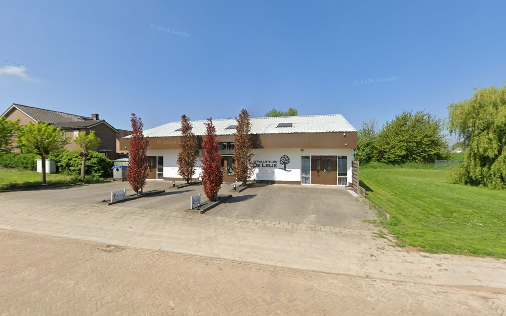 De Lelie Uitvaartverzorging in Lobith | Uitvaartbegeleider | Transparante dienstverlening