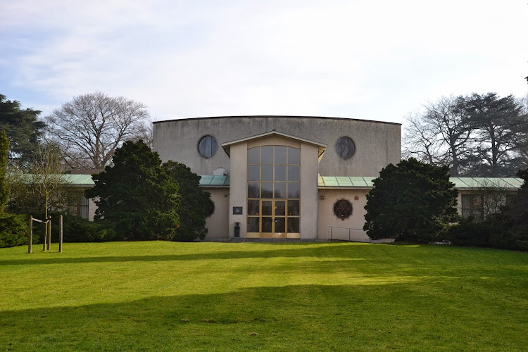 De Nieuwe Ooster in Amsterdam | Uitvaartonderneming | Vind de beste uitvaartondernemer