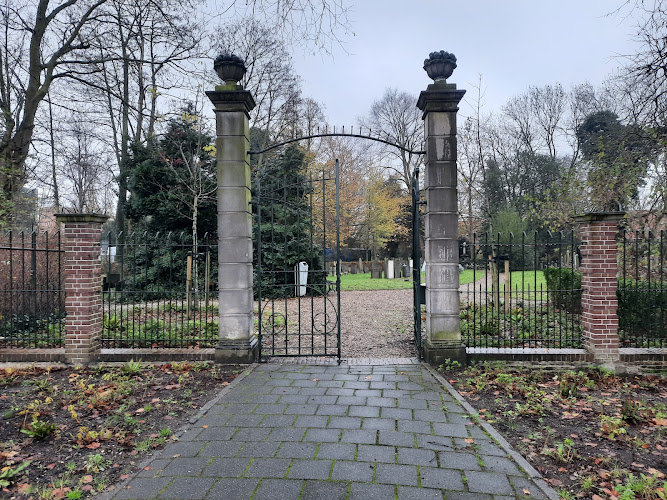 De oude Begraafplaats Purmerend | Uitvaartonderneming | Vergelijk tarieven