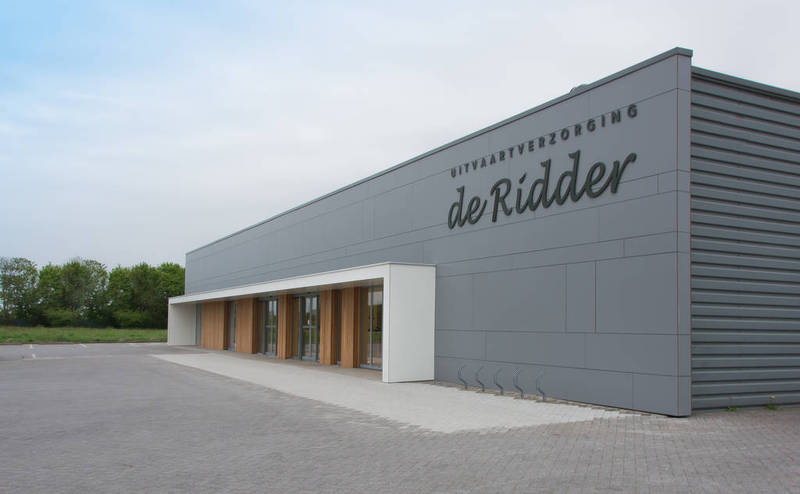 De Ridder Uitvaartverzorging in Hulst | Uitvaartonderneming | Transparante dienstverlening