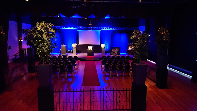 De Vroone in Kapelle | Uitvaartonderneming | Wij helpen u kiezen