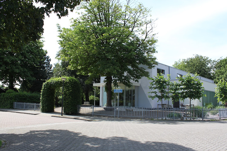 De Winter & Rijkeboer Uitvaartverzorging in Maassluis | Uitvaartzorg | Bespaar door transparantie