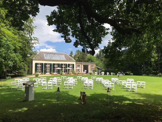 De Zwaan Uitvaarten in Utrecht | Uitvaartcentrum | Uw zorggids in de regio