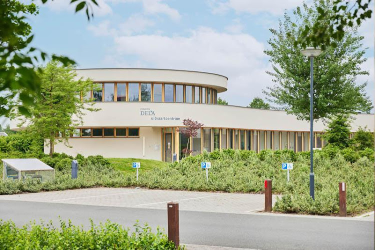 DELA Domstede - Crematorium en uitvaartcentrum in Utrecht | Uitvaartonderneming | Vergelijk tarieven