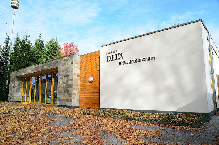 DELA Overweert - uitvaartcentrum in Weert | Uitvaartbegeleider | Transparant en eerlijk