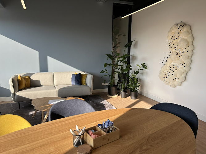 DELA regio Amsterdam | Uitvaartonderneming | Vergelijk diensten en tarieven