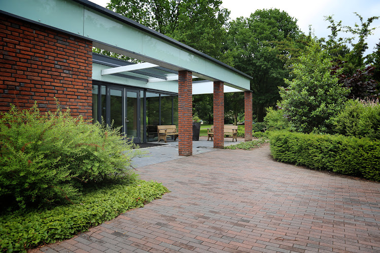 DELA Slangenburg - Crematorium in Doetinchem | Uitvaartzorg | Transparante dienstverlening