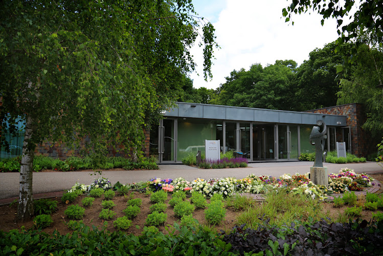 DELA Slingerbos - Crematorium en uitvaartcentrum in Ede | Uitvaartverzorger | Vind passende begeleiding