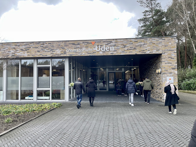 DELA Uitvaartcentrum Uden | Uitvaartverzorger | Vergelijk de beste bedrijven