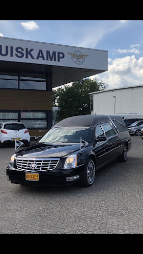 Dinant van Dijk Begrafenisverzorging in Genemuiden | Uitvaartzorg | Eerlijke vergelijking