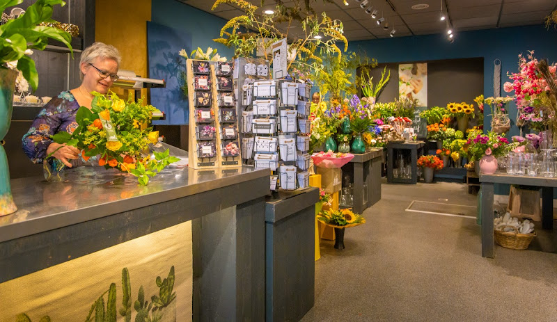 Duivenvoorde Flowers in Deventer | Uitvaartbegeleider | Transparante dienstverlening