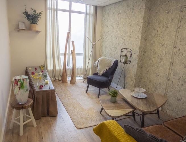 Dune Uitvaartbegeleiding - Marlène Kromhout in Katwijk | Uitvaartzorg | Uw gids voor uitvaarten