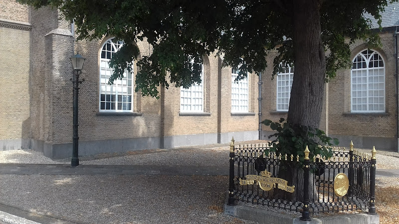 Dutch Reformed Church Ouderkerk aan den IJssel | Uitvaartonderneming | Vergelijk zorg & tarieven
