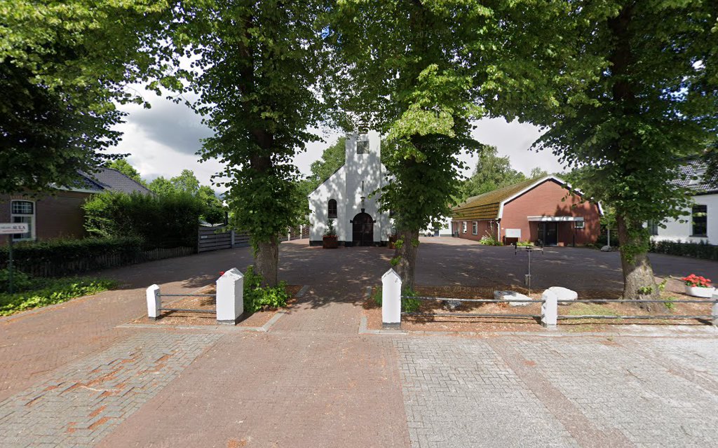 Eert Uwe Dooden in Nieuw-Dordrecht | Afscheidsbegeleider | Bespaar door transparantie