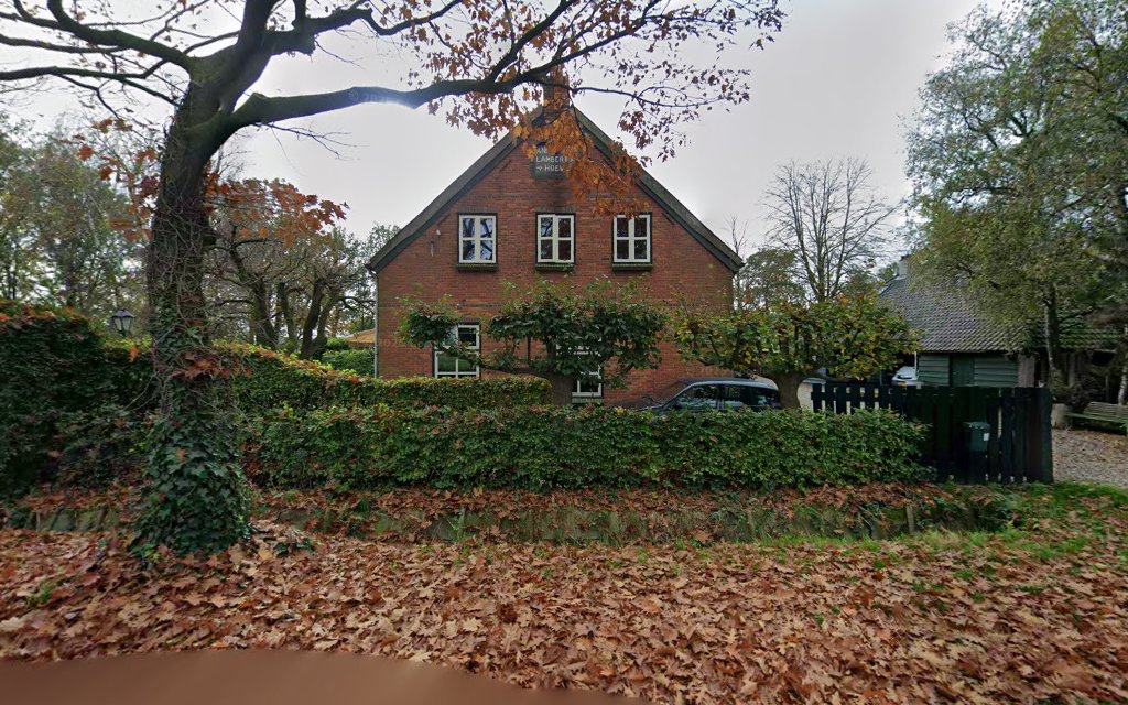 Elke van Genugten in Someren | Uitvaartonderneming | Bespaar door transparantie