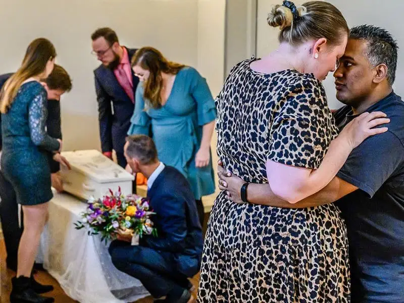 Ellen Overweg Uitvaart in Raalte | Uitvaartonderneming | Transparant en eerlijk