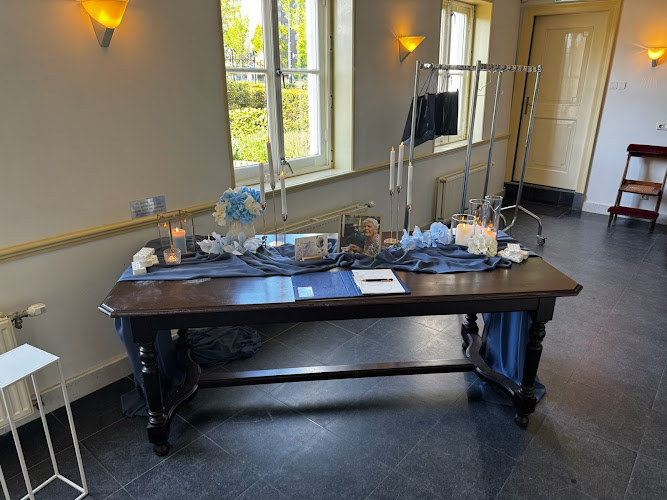 Ellen Stutje Uitvaartzorg Diemen | Uitvaartbegeleider | Transparant en eerlijk