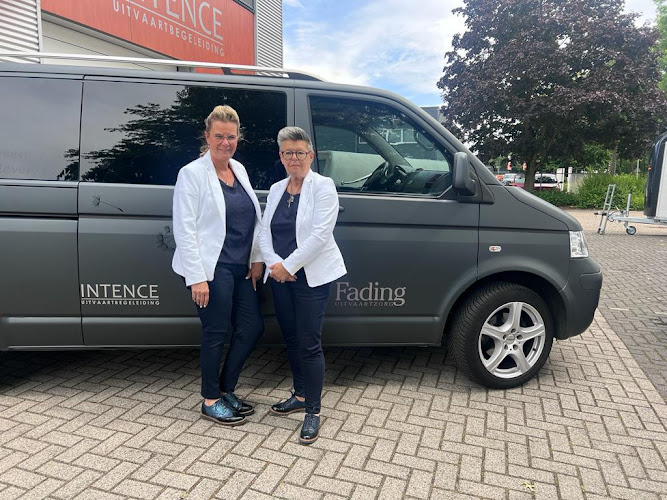 Fading Uitvaartzorg in Heythuysen | Uitvaartzorg | Transparante dienstverlening